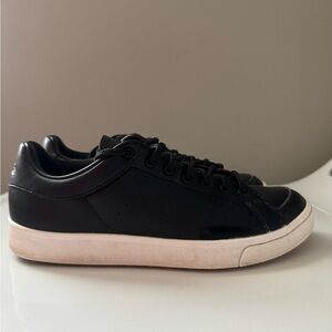 Adidas Adicross Black and White Spike less Golf Shoe Sneakers 6.5